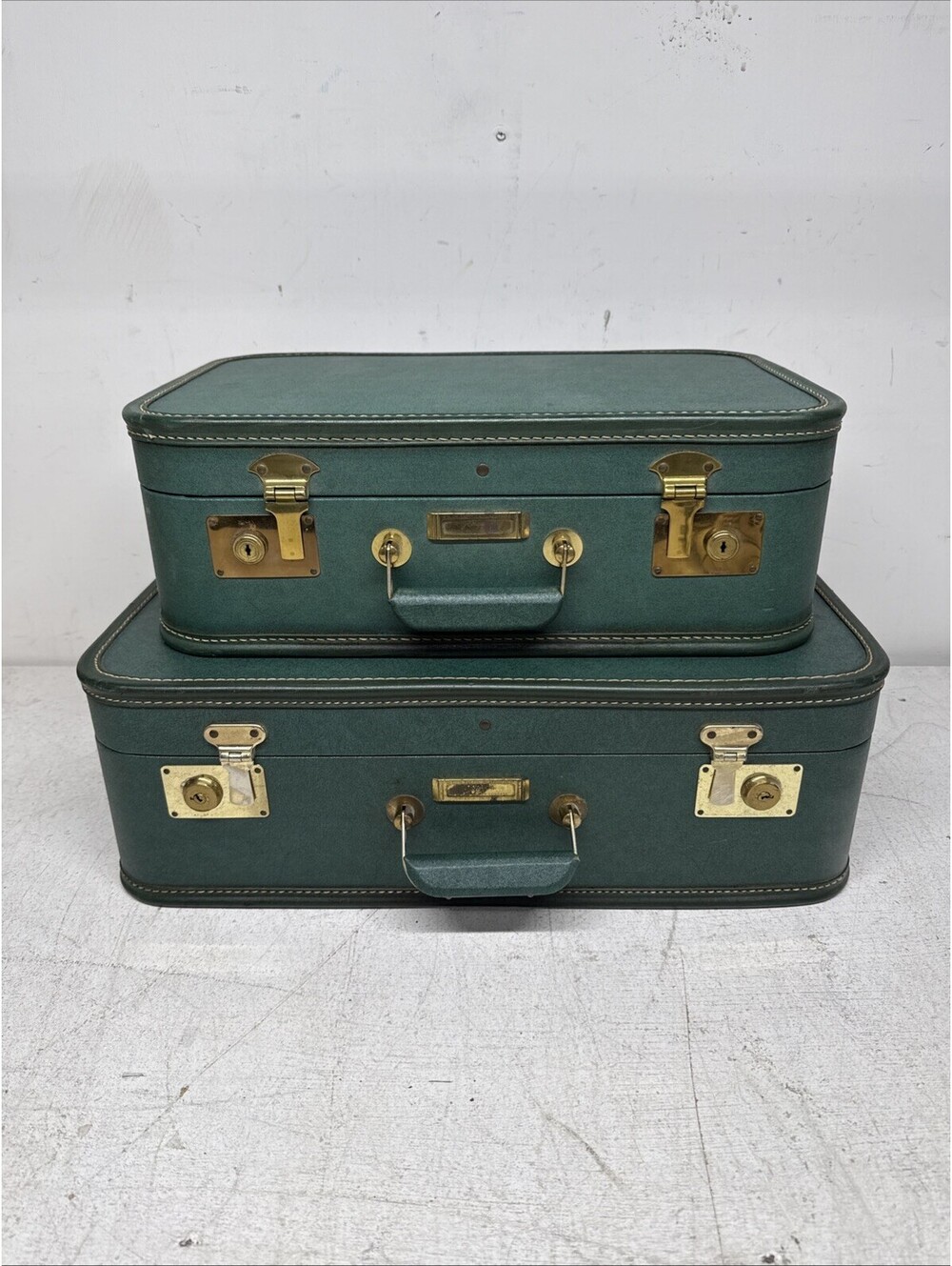 2 JC Higgins Luggage Suitcases Dark Green Brass Hinges 1950 Latches Well WithKey